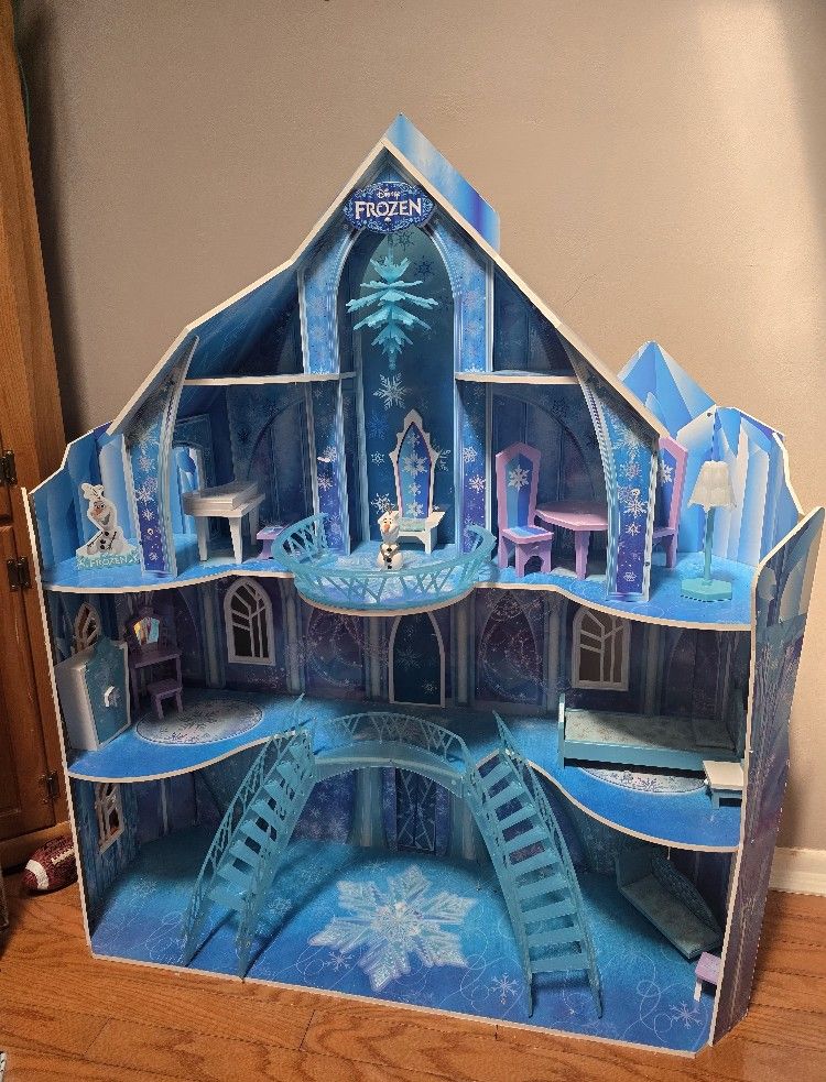 Ice castle dollhouse deals