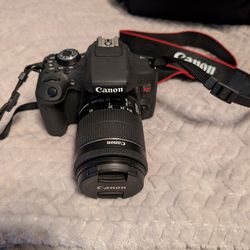 Canon EOS Rebel T6i Bundle