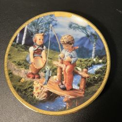 The Bradford Exchange 1999 Hummel Season Of Joy August Perpetual Calendar NIB 5.75”