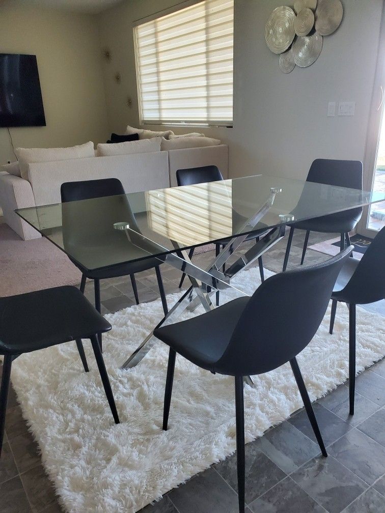 Dinning room Table Set W/ 6 Chairs