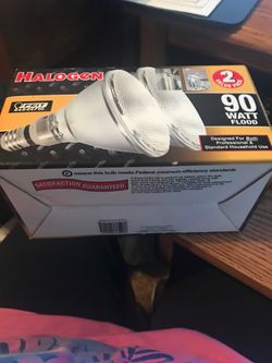 Halogen flood light bulbs
