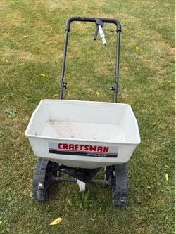 Craftsman Broadcast Lawn Spreader