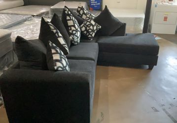 🛋️🔥 NEW BLACK PLUSH SECTIONAL — IN STOCK & GOING FAST 🔥 $0 Down, Flexible Payments Available