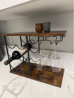 Countertop wine rack