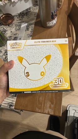 Pokemon 30th Anniversary ETB