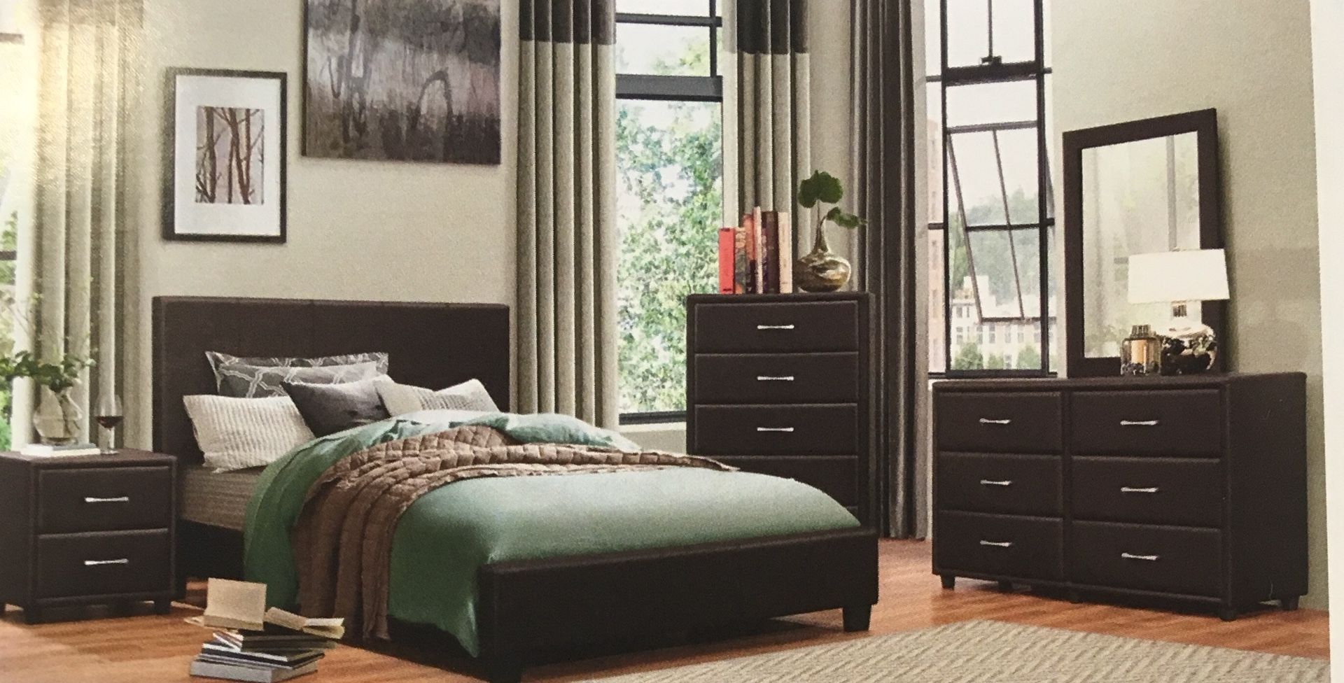 Homelegance Lorenzo collection 4 piece bedroom set(queen bed,dresser,nightstand,mirror)