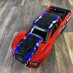 Traxxas X Maxx Body & 2XTires 