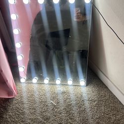 Vanity Mirror 