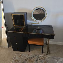 High Quality Make Up Vanity