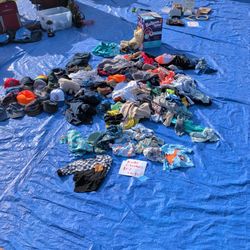 Tons Of Kids Clothes