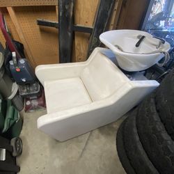 White Hairstylist Chair And Matching Shampoo Bowl