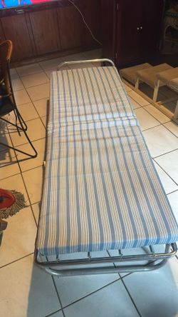 rollaway Bed, Excellent Shape, All Springs Intact, Locking Bar When It’s Open And Locking Bar For One’s Closed