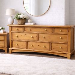 ✨ Solid Pine 2-Piece Bedroom Set with Gold Knobs