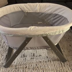 Ingenuity Spacious Rocking Bassinet