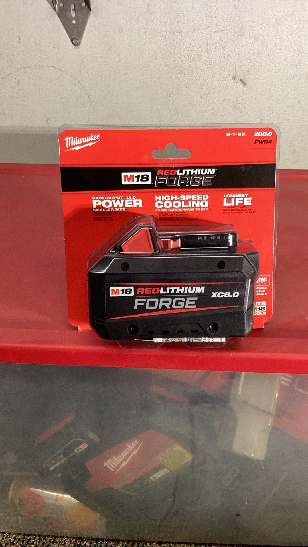 Milwaukee Red Lithium Forge 8.0 Battery