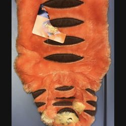 Brand New w/ Tags Disney Tigger Dog/Cat Halloween Costume, Size Small, Really Cute!! (PLEASE READ DESCRIPTION!)