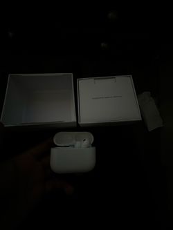 Apple Airpod Pro 3 White  earbuds