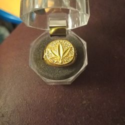 God's Weed Ring
