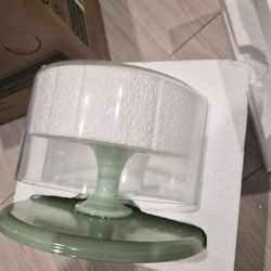 Green Cake Stand