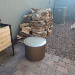 Stainless Steel SOLO STOVE Bonfire Model