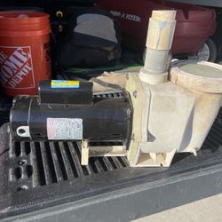 used and new swimming pool equipment 