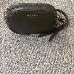 Kate Spade New York Stevie Small Camera Bag 