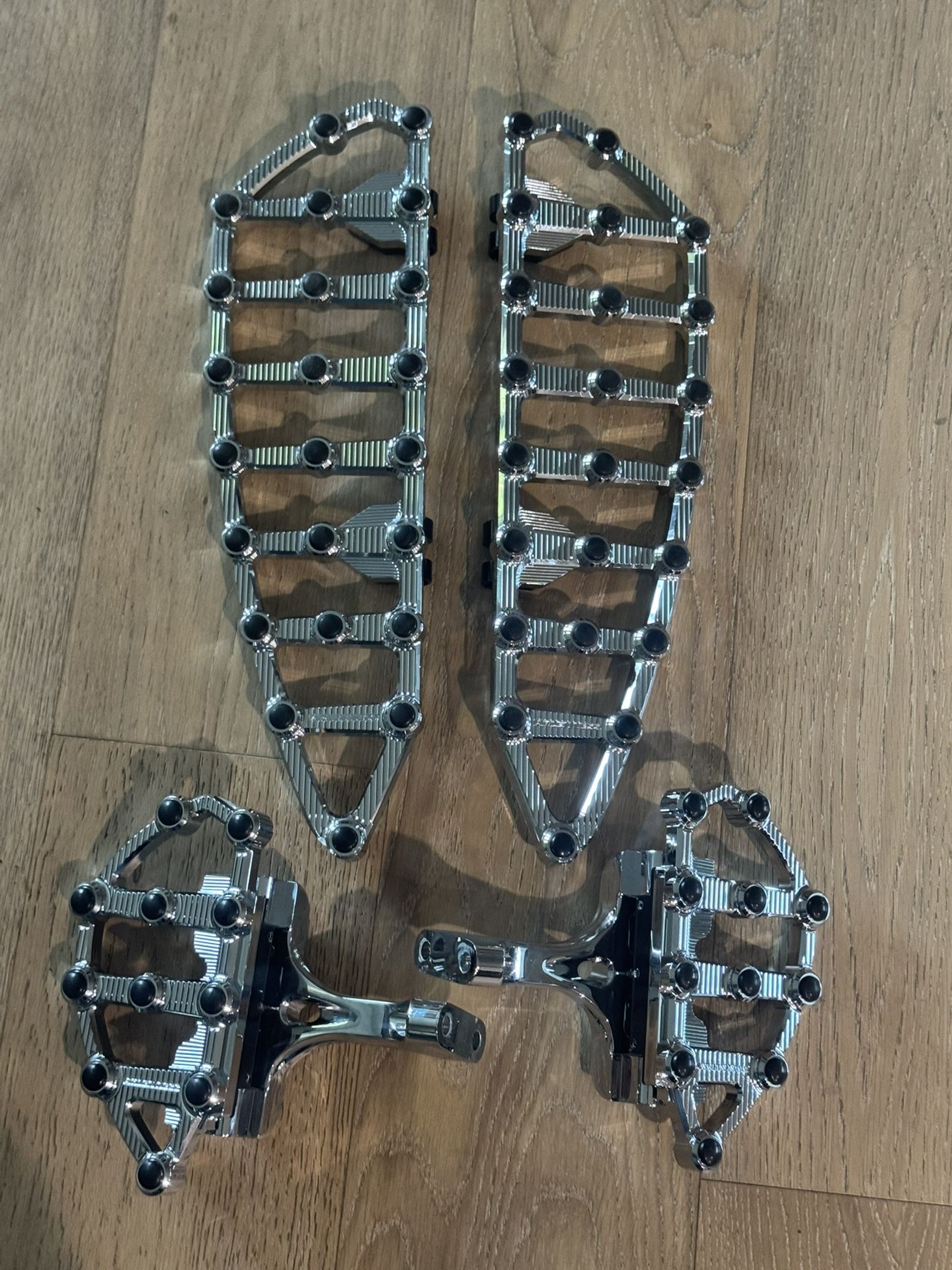 Arlen Ness Harley Touring Floorboards