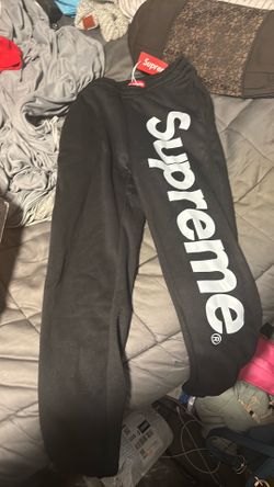 Supreme sweatpants