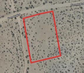 1.92 Acres California City, Kern County, CA (L)