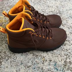 Nike Manoa Leather 