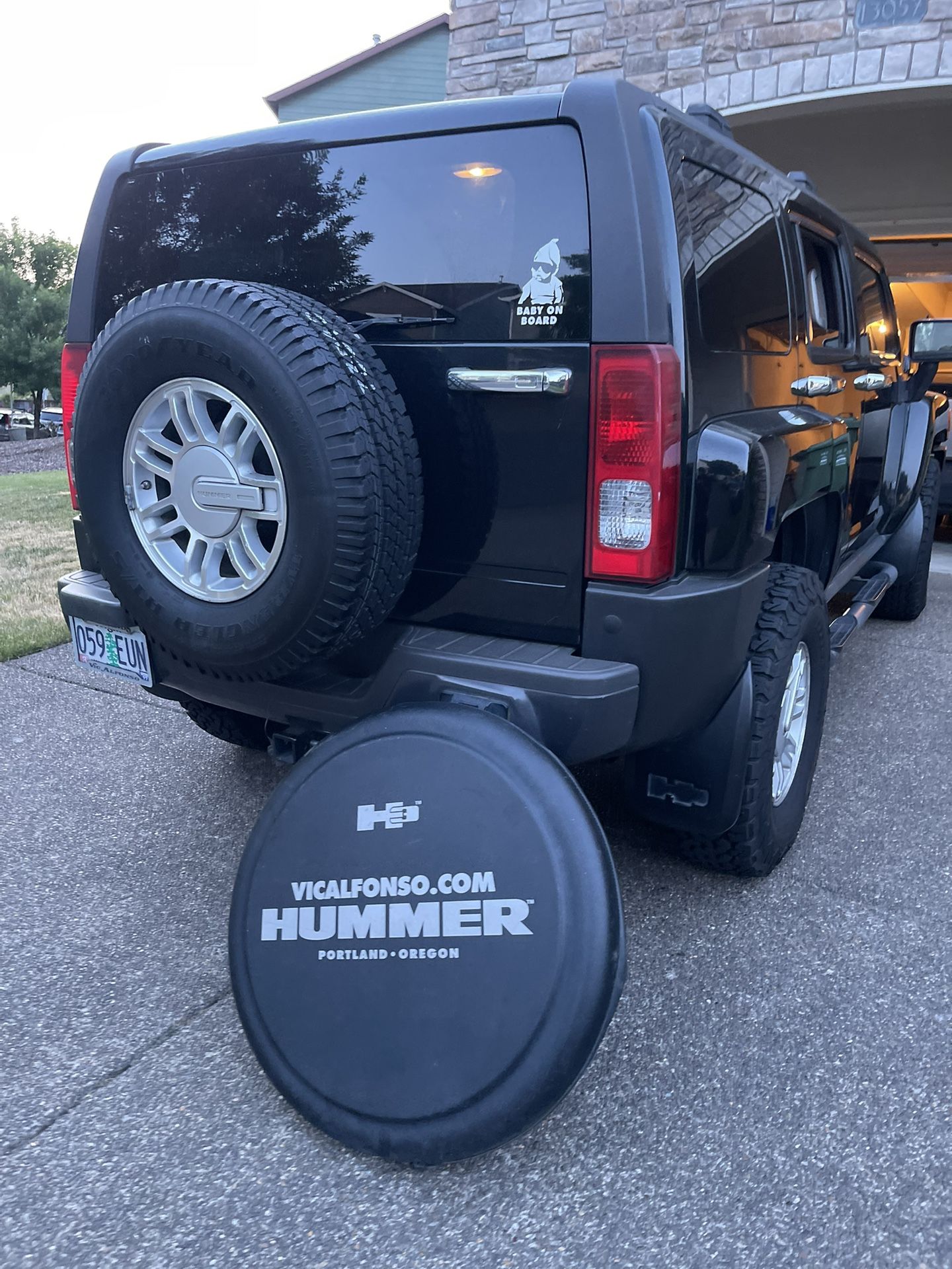 Hummer H3 Back Wheel Cover