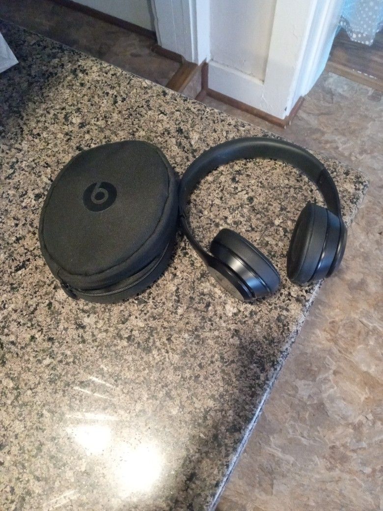 Beats Solo 3