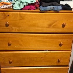 2 Dressers For Sale $150 For Both Obo