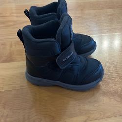 Columbia Uni-sex Toddler Snow Boots (Brand New)