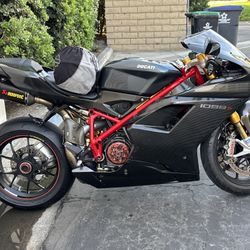 2008 DUCATI 1098 SUPERBIKE 100% CARBON FIBER 16K MILES 