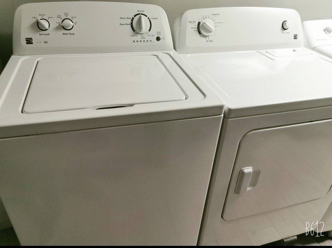 KENMORE WASHER DRYER SET