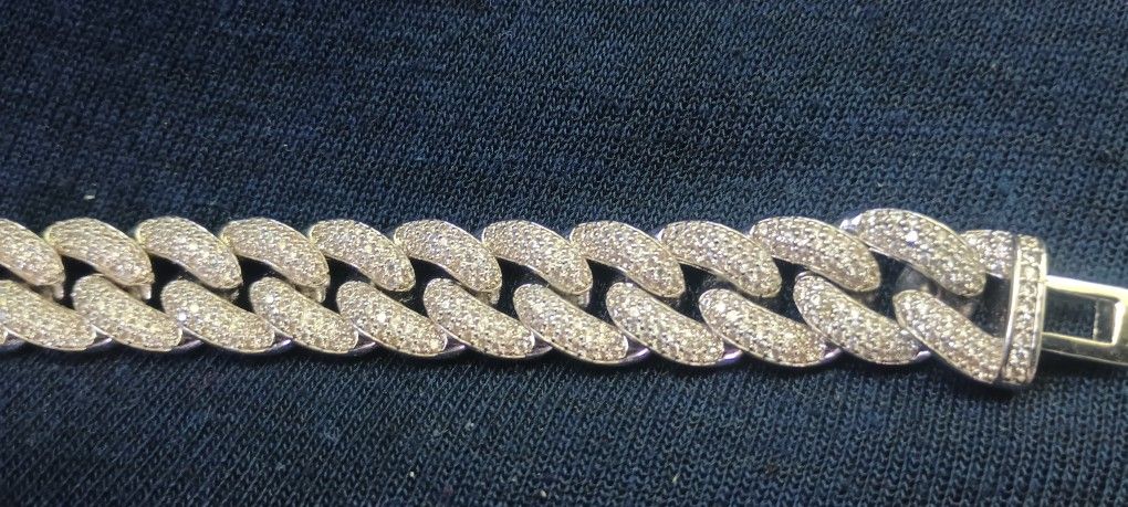 Mossinate Diamond Bracelet