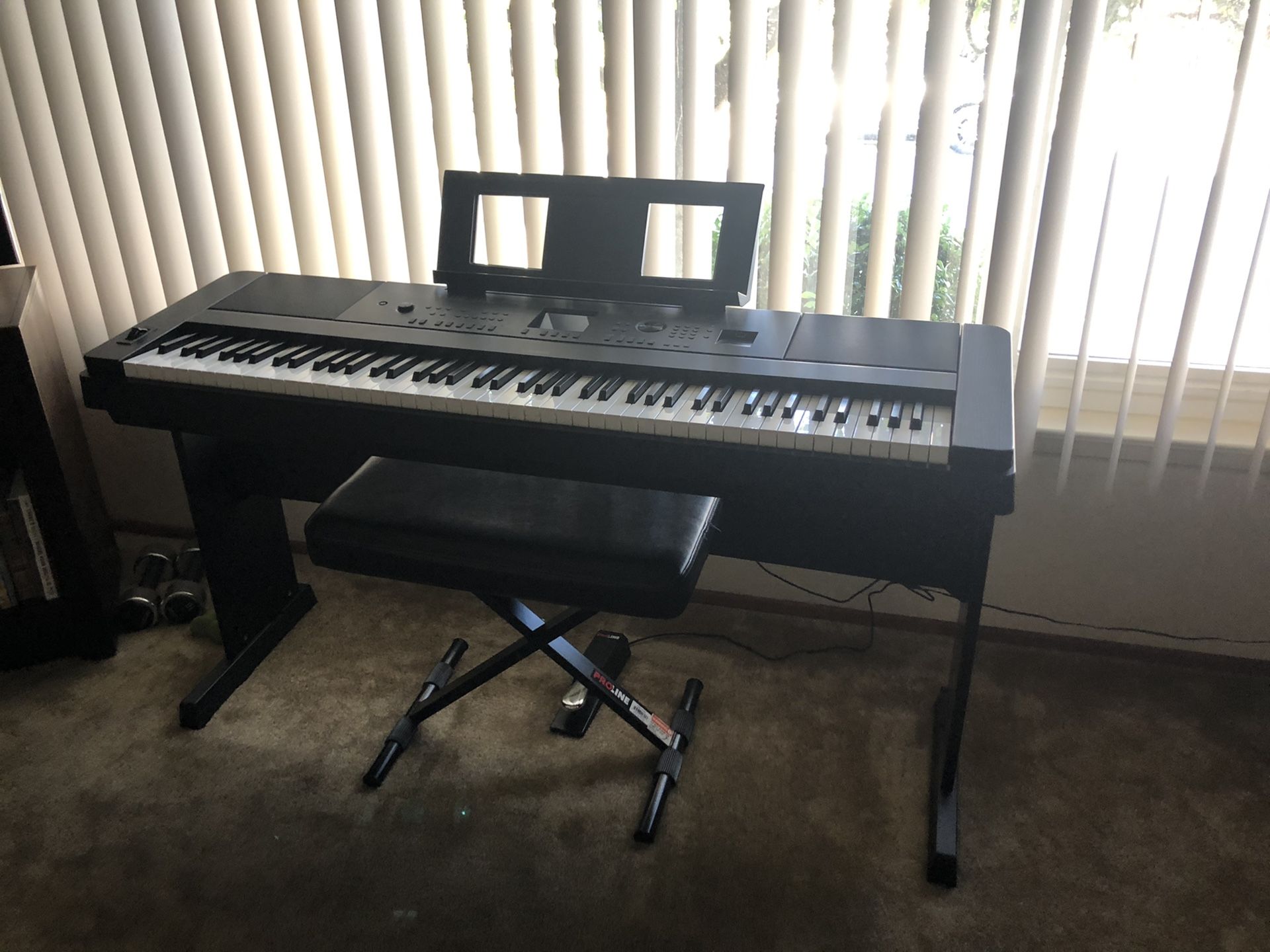 Yamaha DXG 660 PIANO for Sale in Burlingame CA OfferUp