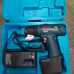 Bosch 14.4 Volt Drill Works Great