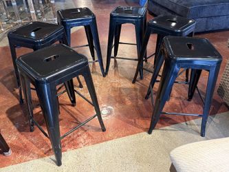 Black Stackable Metal Stool Set (Set of 6)