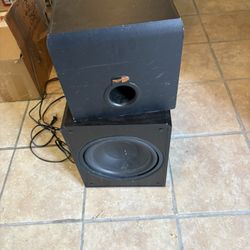Definitive Technology Powerfield Subwoofer/Klispsch subwoofer, Awesome 