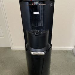 Water Dispenser