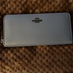 Wallet Coach Blue New $60 Obo 