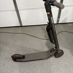 Segway scooter in great condition