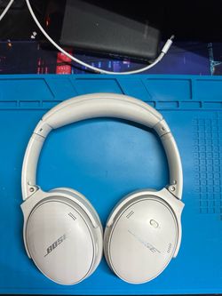 Bose QuietComfort 45 headphones