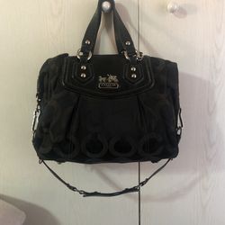 Beautiful Original Black Coach Purse 👜 