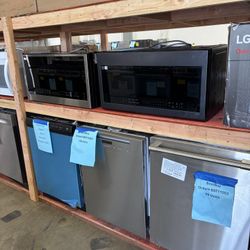 Dishwasher/ Microwave Vent Hood 