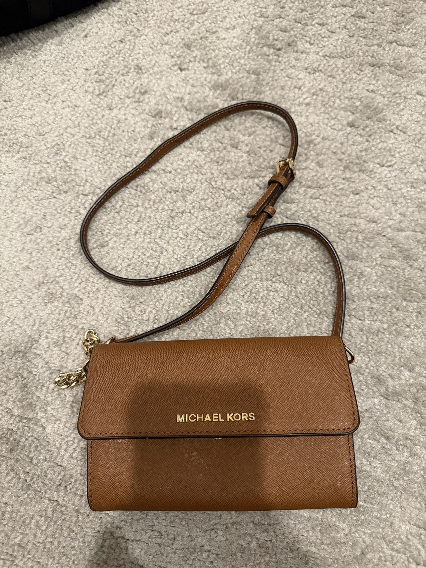 Micheal Kors Crossbody