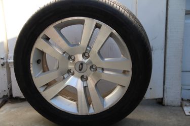 Ford 17” Rim With Tire 5x108mm 5 Lug Nut Pattern