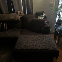 sectional slitly used